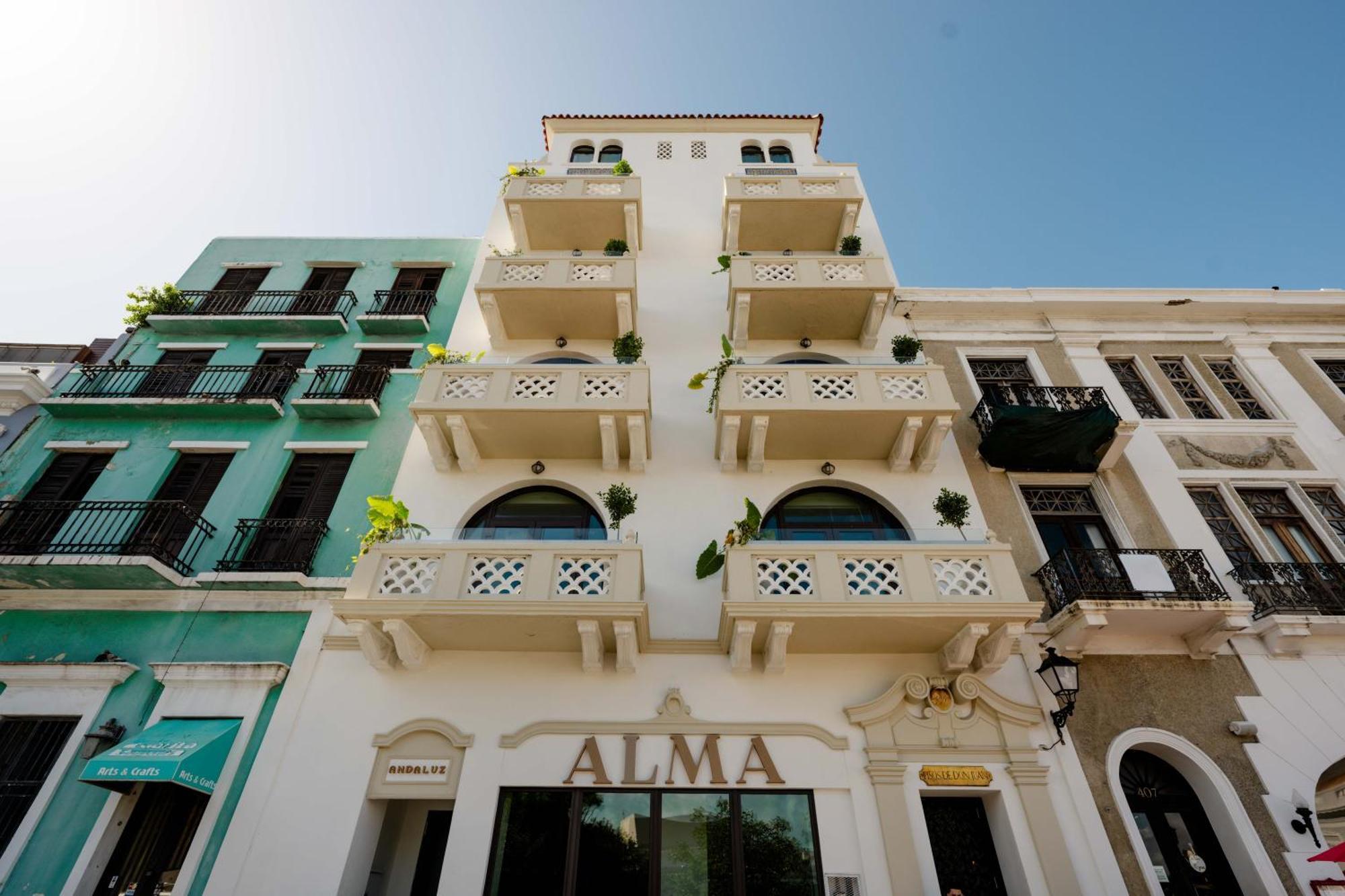 Alma San Juan Hotel Exterior photo
